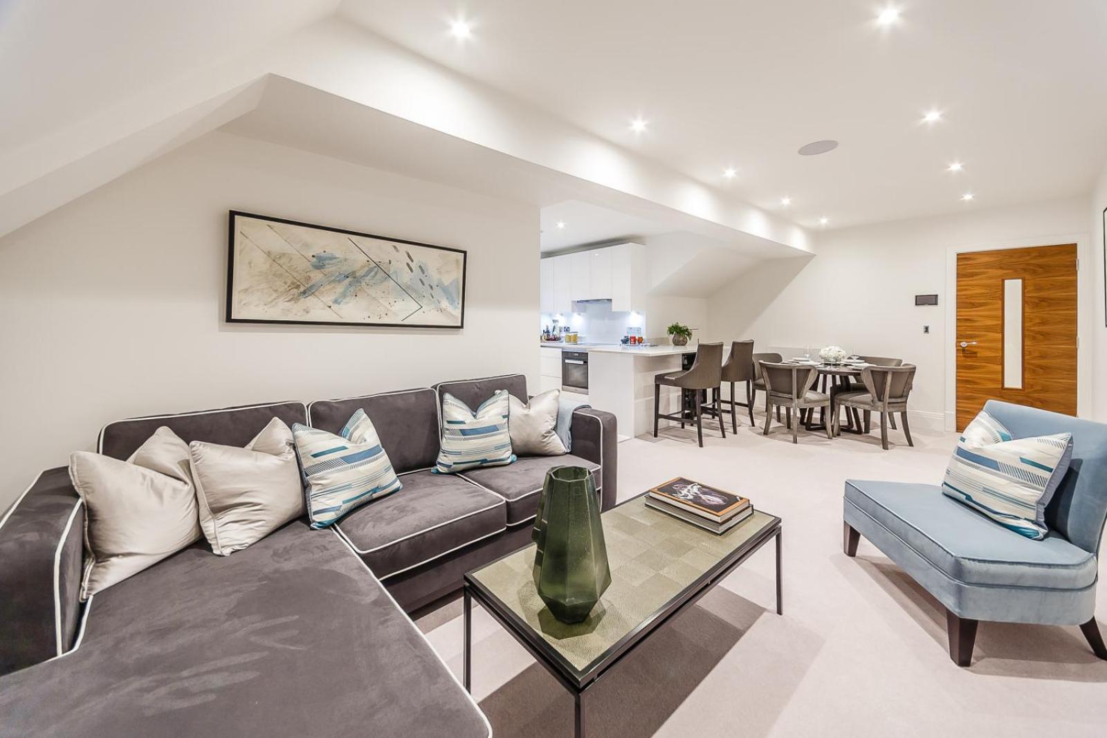 Palace Wharf Apartments Лондон Экстерьер фото