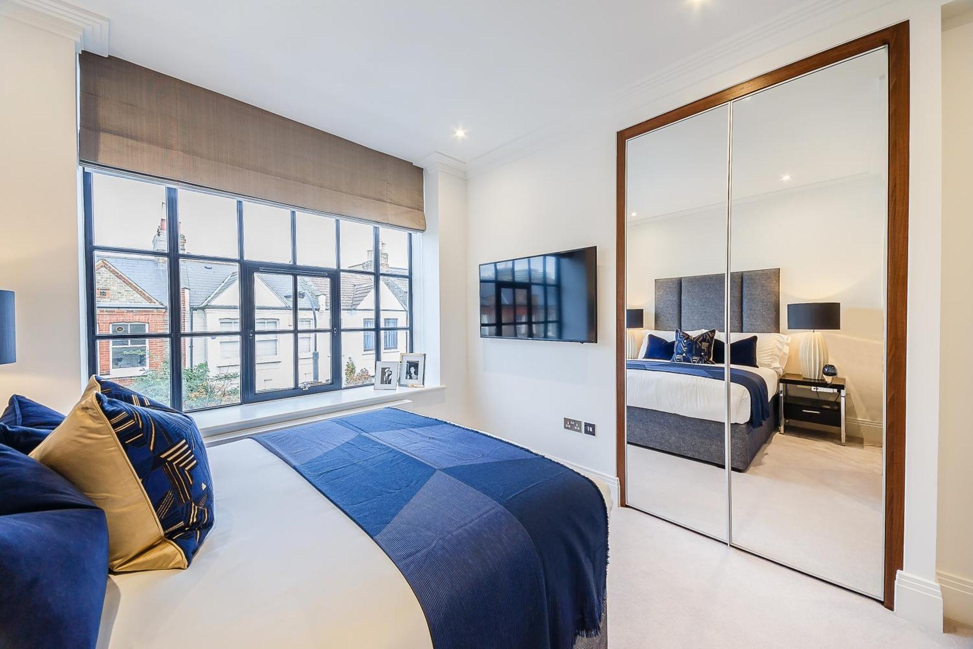 Palace Wharf Apartments Лондон Экстерьер фото