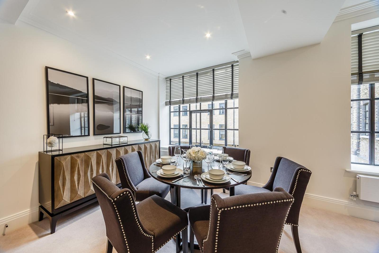 Palace Wharf Apartments Лондон Экстерьер фото